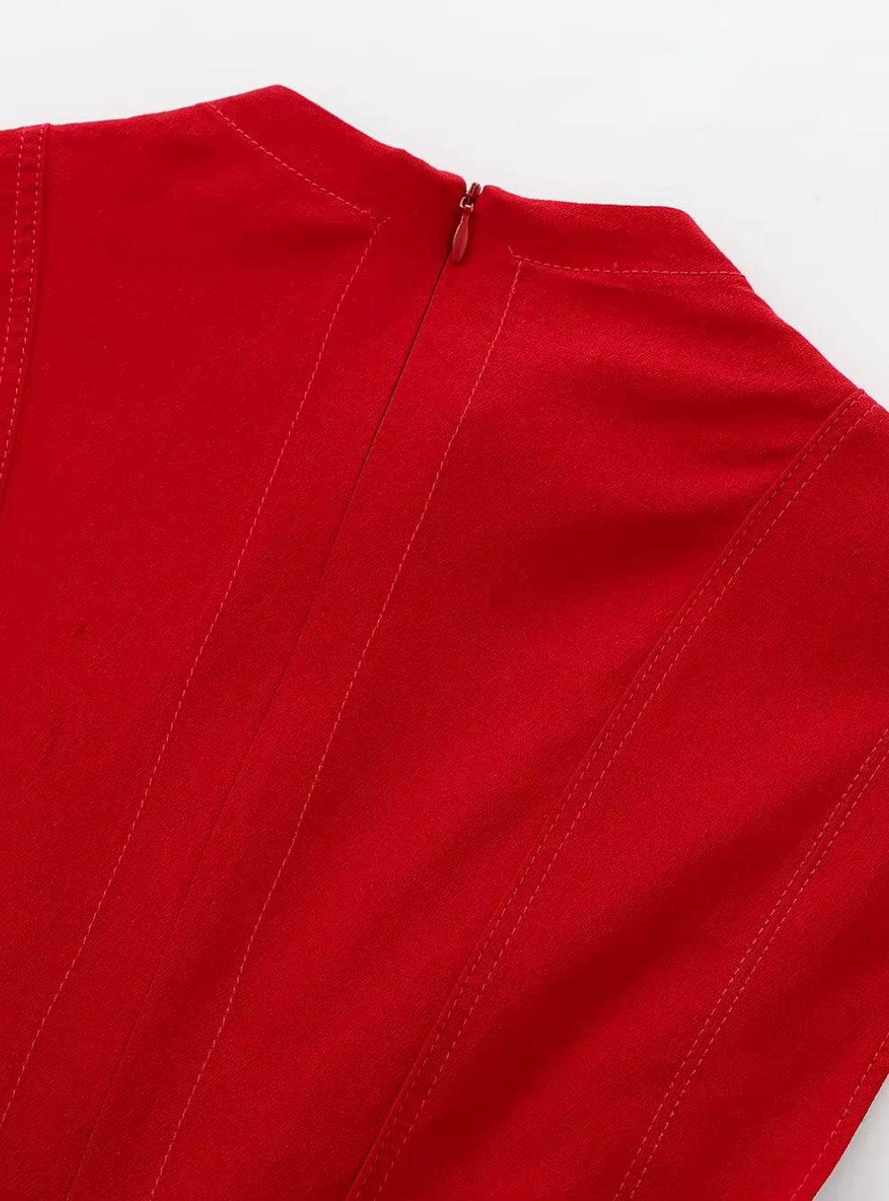 Ärmelloses A-Linien-Kleid mit Plissee-Details